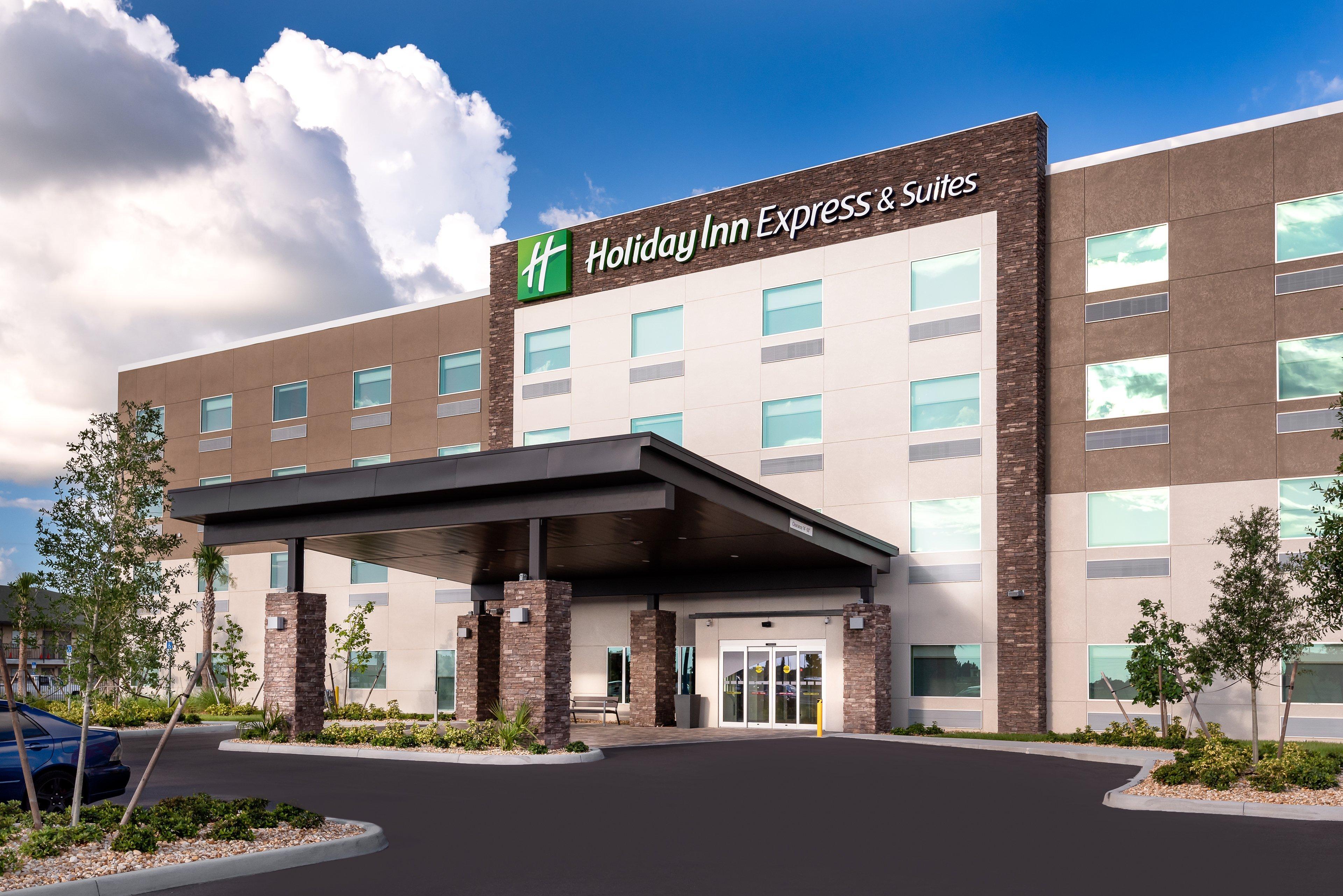 Holiday Inn Express & Suites - Punta Gorda By Ihg Dış mekan fotoğraf